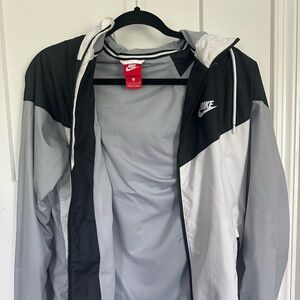 Nike Windbreaker SZ S
